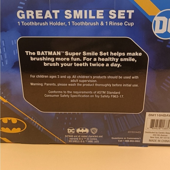 DC Batman 3 piece Smile Set - Picture 9 of 9
